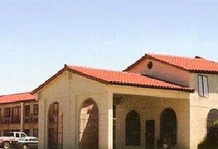 Econo Lodge Belton Exterior photo